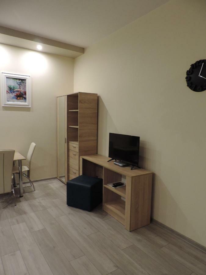 Apartament Blue Krosno Buitenkant foto