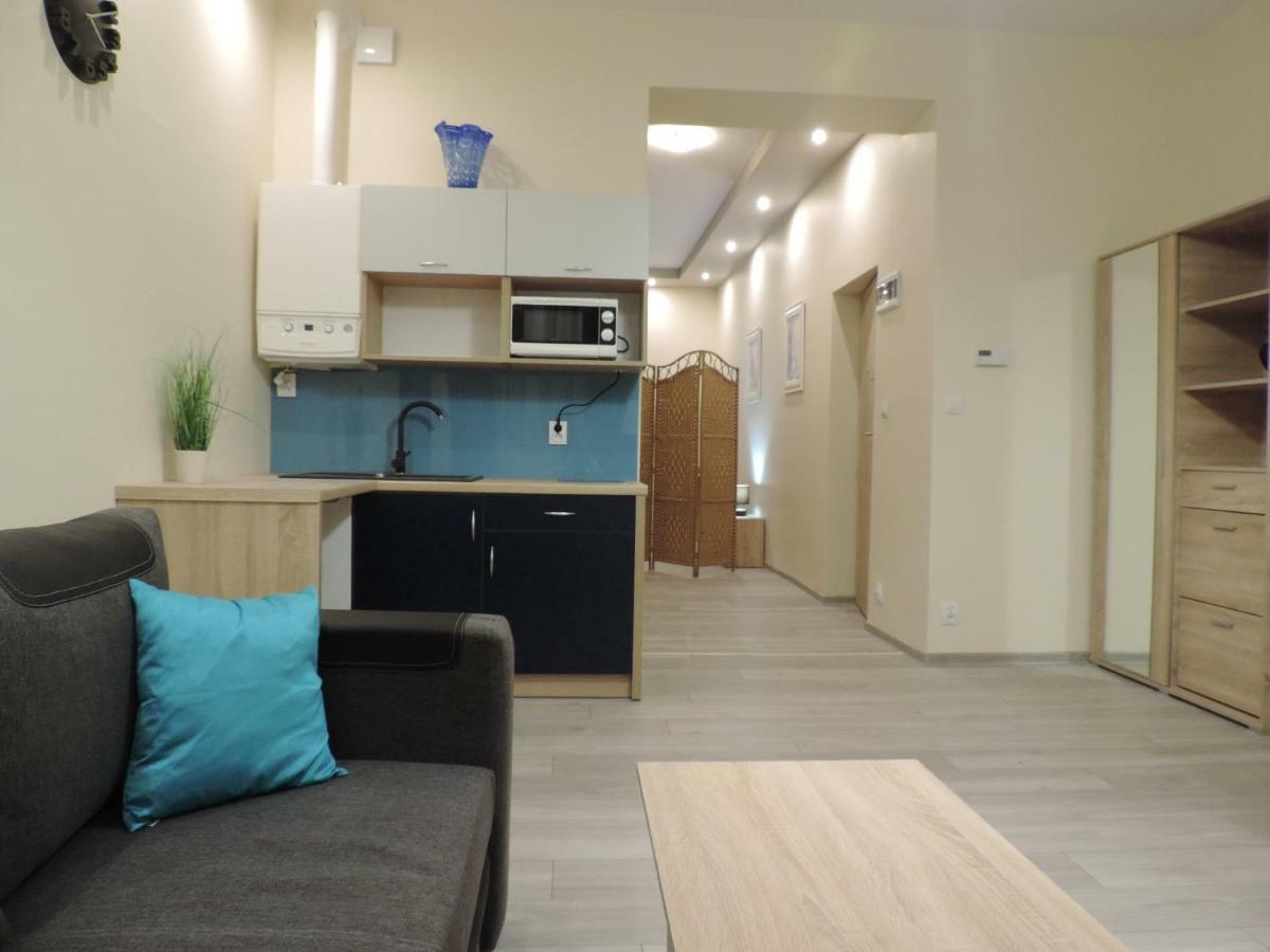 Apartament Blue Krosno Buitenkant foto