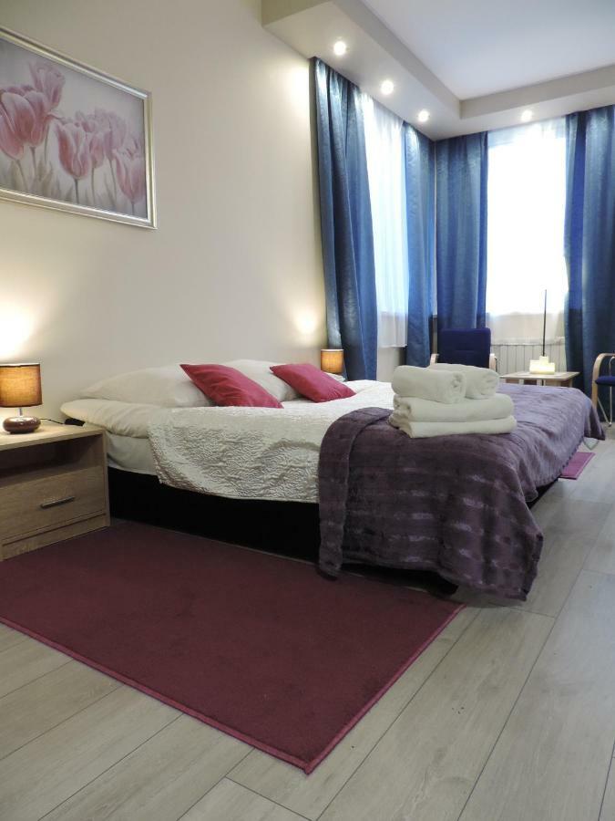 Apartament Blue Krosno Buitenkant foto