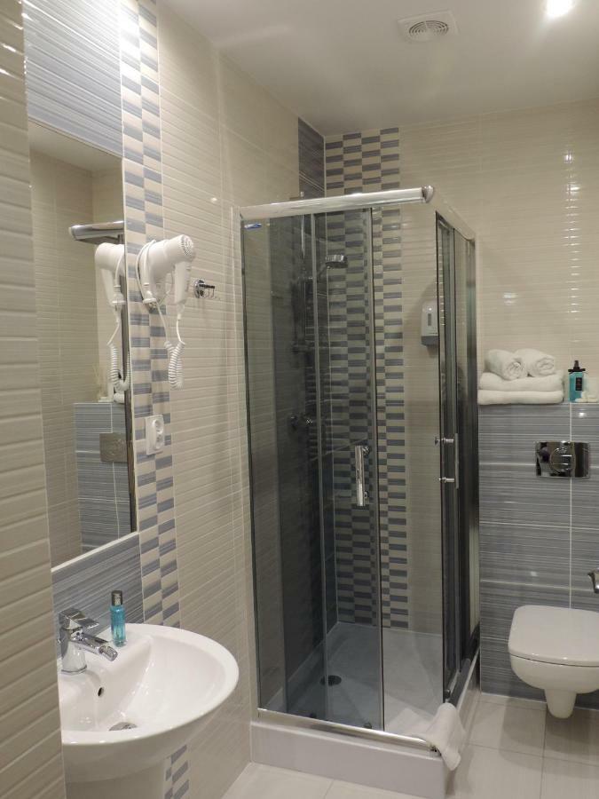 Apartament Blue Krosno Buitenkant foto