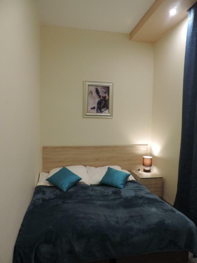Apartament Blue Krosno Buitenkant foto